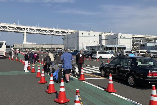 ダイヤモンド・プリンセス　送迎駐車場